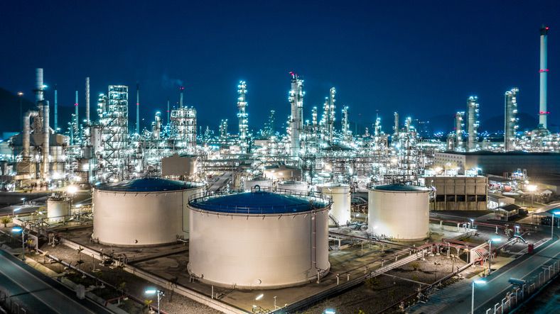 Top 5 ways the oil and gas sector can cut time, labor and costs in 